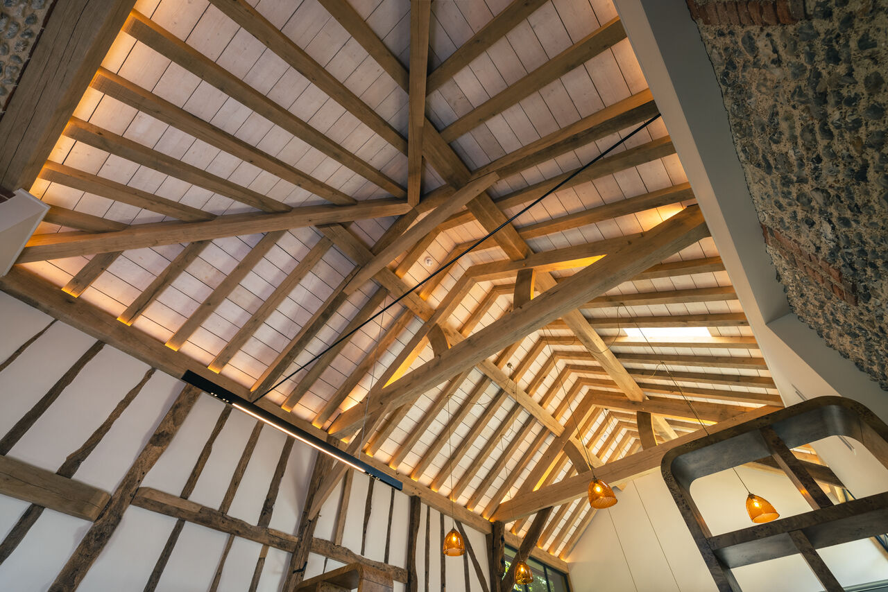 Kingston Manor flint barn restoration