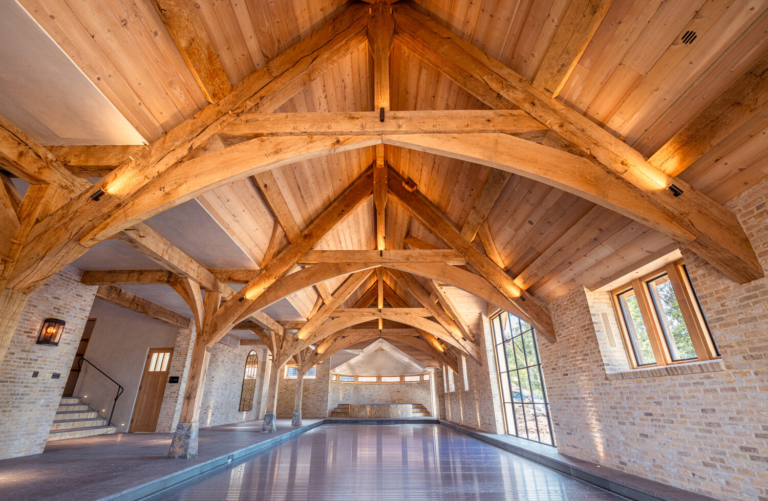 Oak-framed pool house